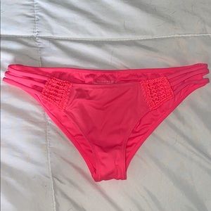 Victoria’s Secret The Strappy Cheeky bikini bottom